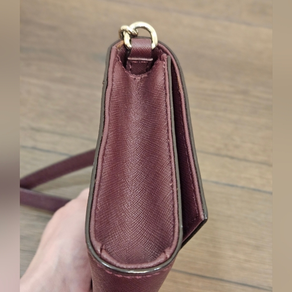 Kate Spade Burgundy Crossbody Bag - Like New - Picture 10 of 13
